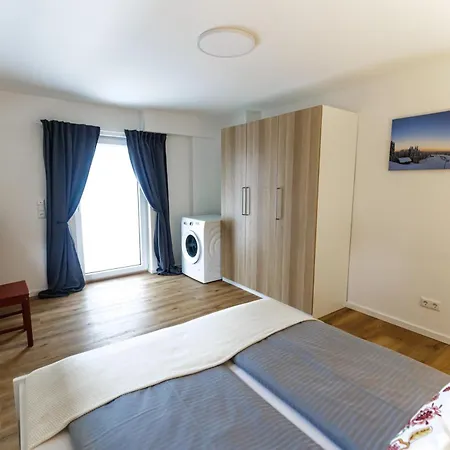 Apartment Schoenruh 2 & Garden